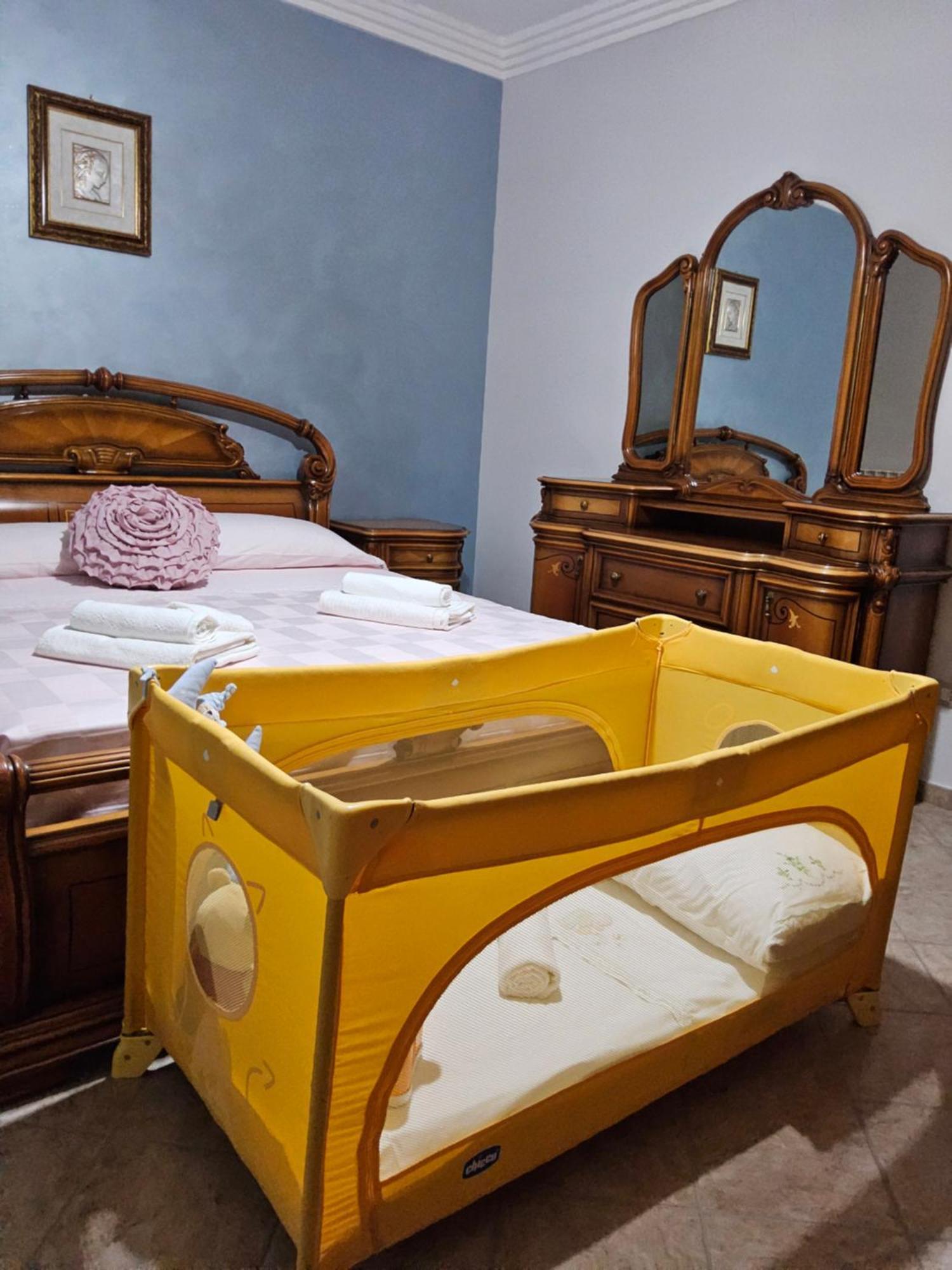 Apartamento Al Cortile Del Pozzo Delia Exterior foto