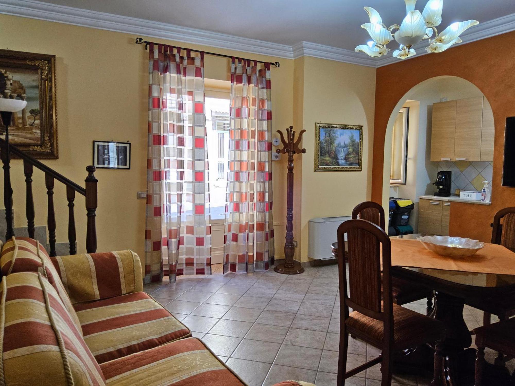 Apartamento Al Cortile Del Pozzo Delia Exterior foto