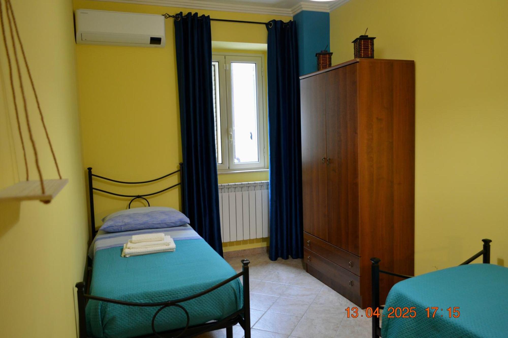 Apartamento Al Cortile Del Pozzo Delia Exterior foto
